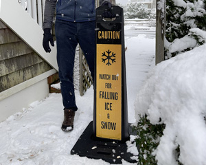 Standing sign for ice and snow warning